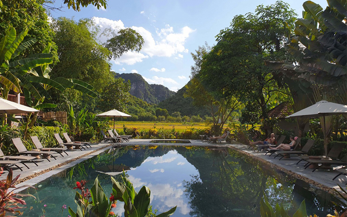 resort phong cách đồng quê